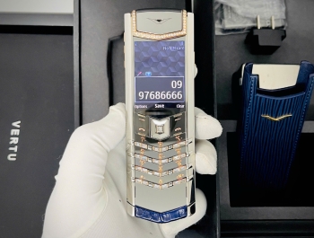 Vertu Signature S Pure Silver Blue Aligator Diamond